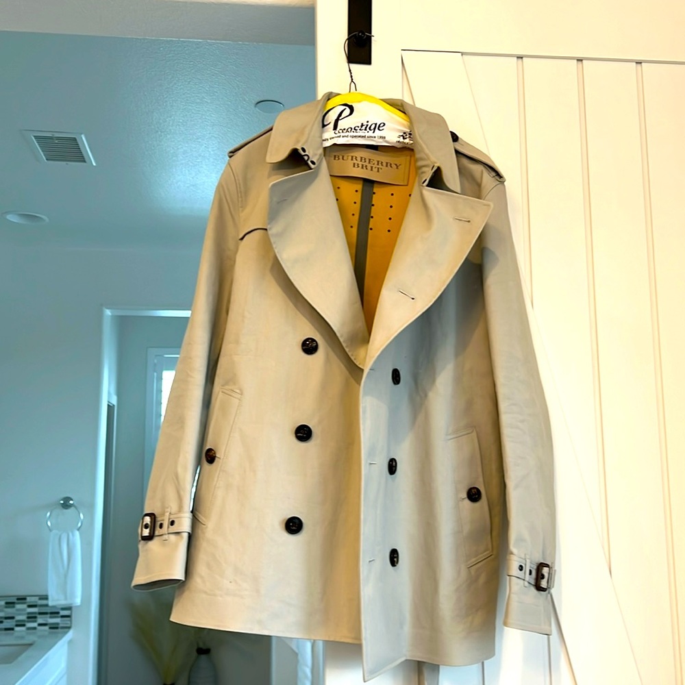 Burberry coat for men brand new